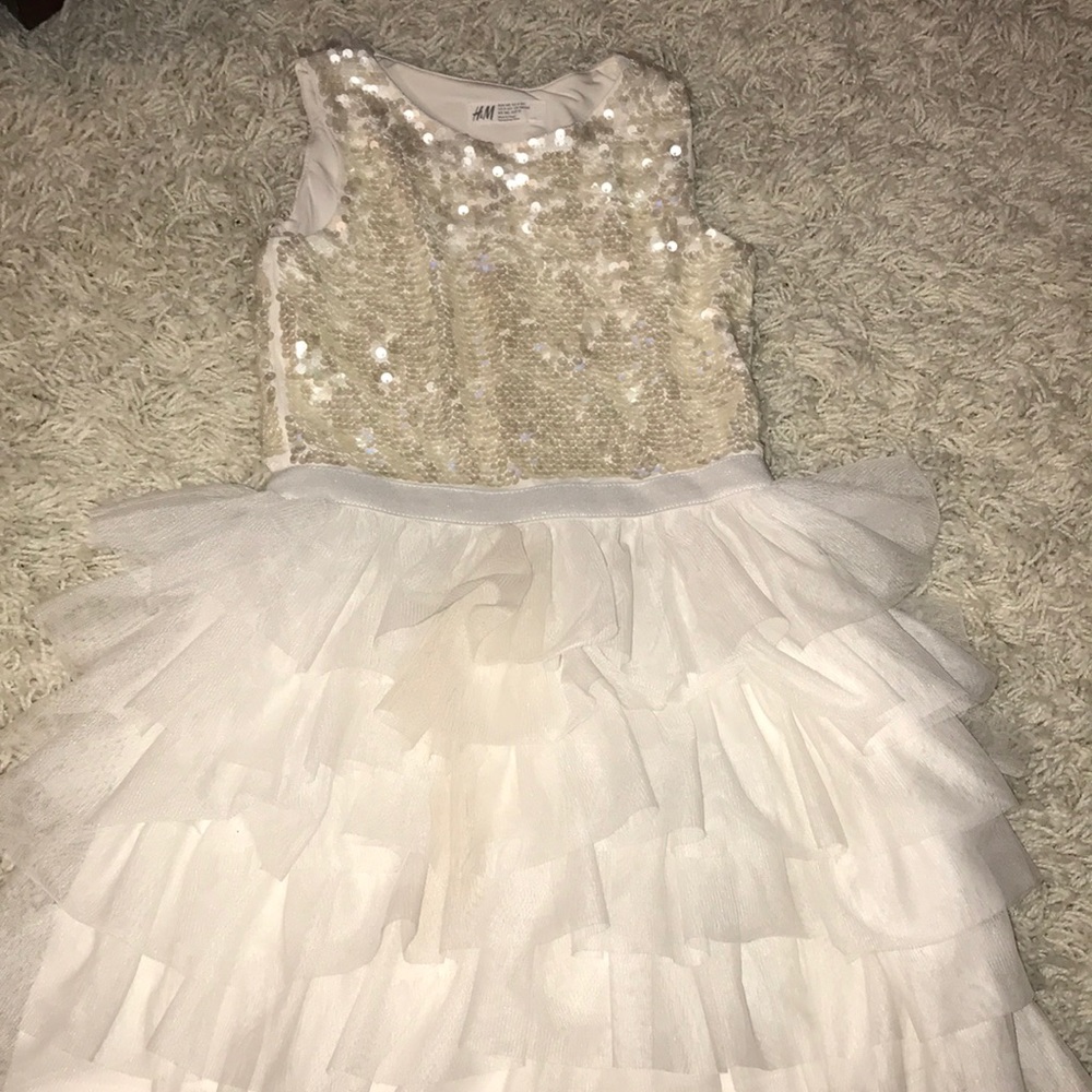White dress with sequins and tulle